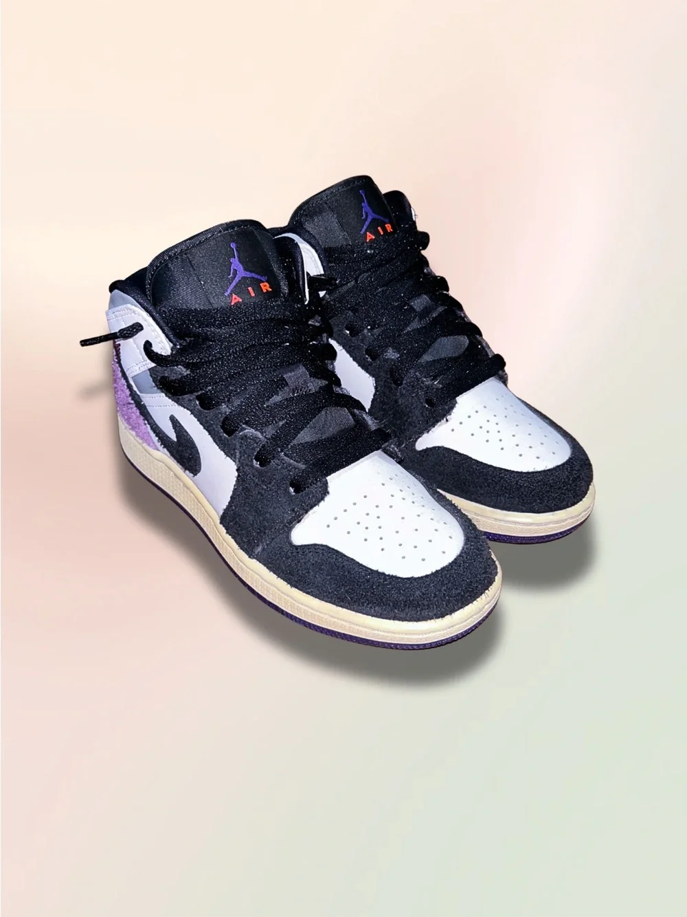 Nike Air Jordan 1 Mid SE 